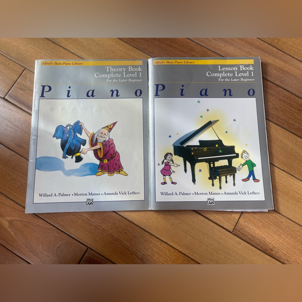 Alfred’s Basic Piano Library Lesson Book Level 1 & Theory Book Level 1 Set - Picture 1 of 9